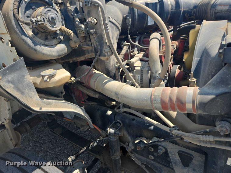 image for item DU7791 2010 Ford F750 vacuum truck