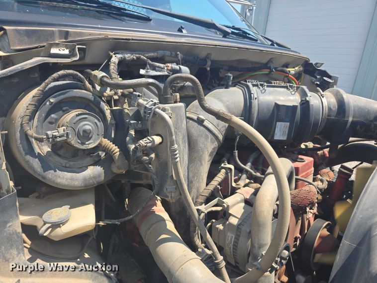 image for item DU7791 2010 Ford F750 vacuum truck