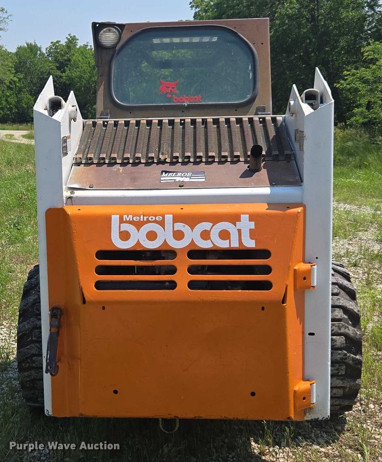 image for item DU7792 1992 Bobcat 843B skid steer loader