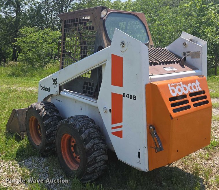 image for item DU7792 1992 Bobcat 843B skid steer loader