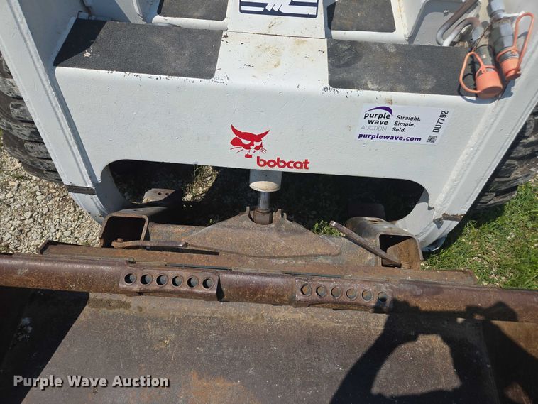 image for item DU7792 1992 Bobcat 843B skid steer loader