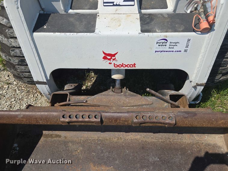 image for item DU7792 1992 Bobcat 843B skid steer loader
