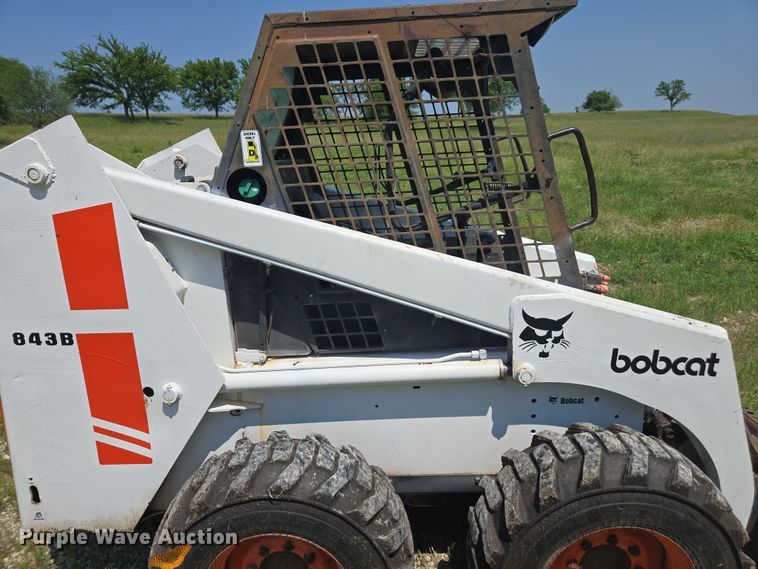 image for item DU7792 1992 Bobcat 843B skid steer loader