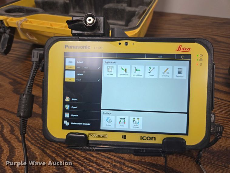 image for item DU7798 Leica Total Station surveying equipment