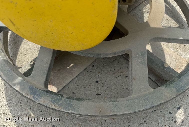 image for item DU7802 (2) power trowels