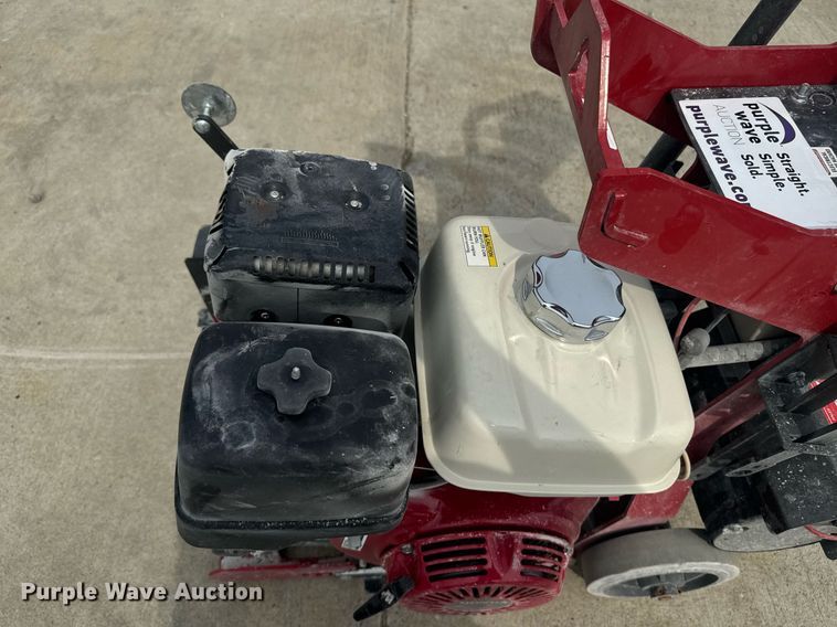 image for item DU7803 Gorilla GS300 concrete saw