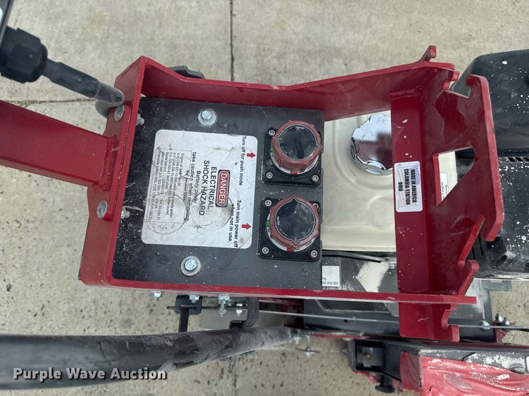 image for item DU7804 Gorilla GS300 concrete saw