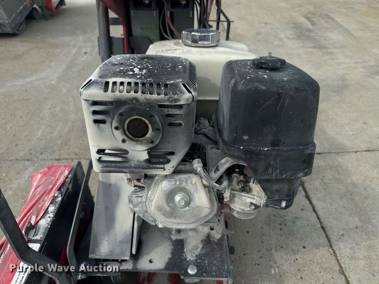 image for item DU7804 Gorilla GS300 concrete saw