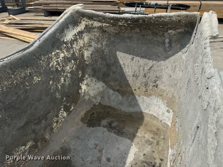 image for item DU7805 Whiteman concrete buggy