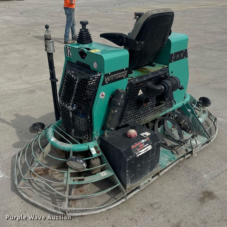 image for item DU7806 Whiteman HHXDF5 power trowel