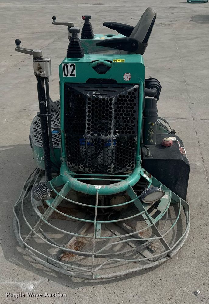 image for item DU7806 Whiteman HHXDF5 power trowel