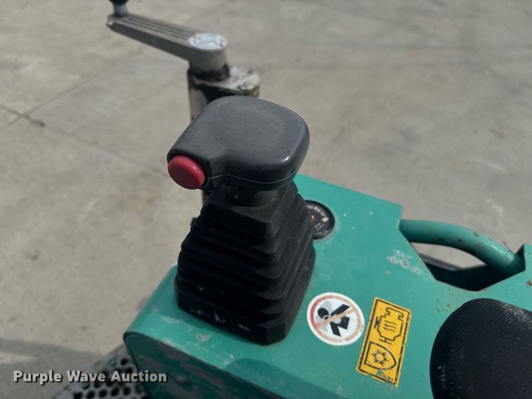 image for item DU7806 Whiteman HHXDF5 power trowel