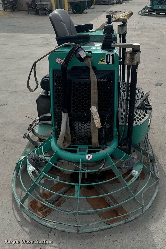 image for item DU7807 Whiteman HHXDF5 power trowel