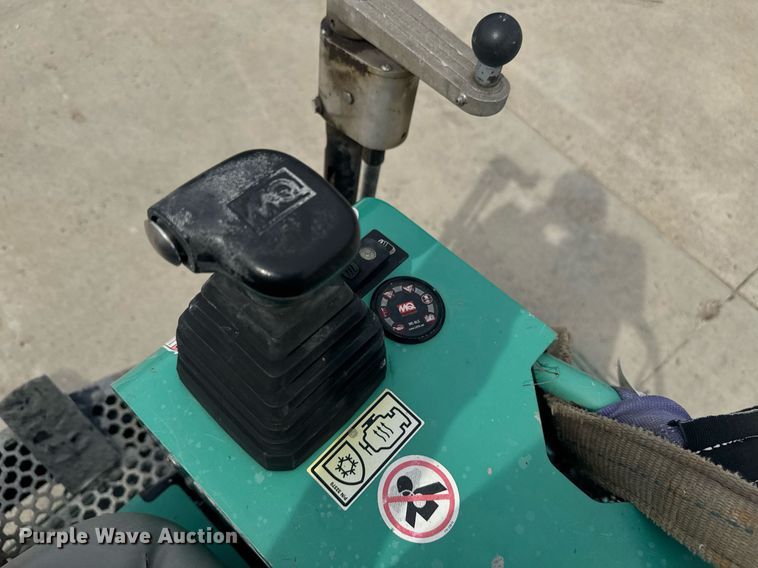 image for item DU7807 Whiteman HHXDF5 power trowel