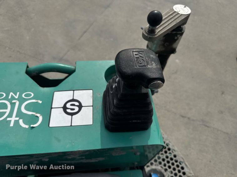 image for item DU7808 Whitman HHXDF5 power trowel