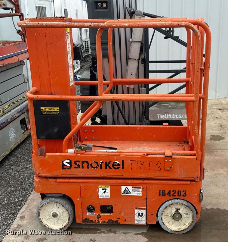 image for item DU9810 2015 Snorkel TM12 vertical lift