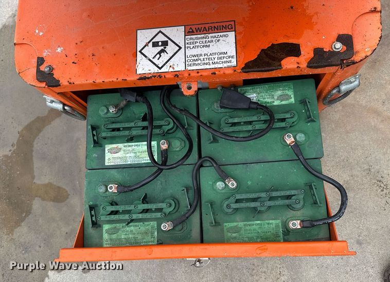 image for item DU9810 2015 Snorkel TM12 vertical lift