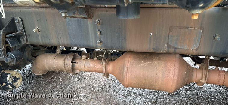 image for item DU9814 2012 International 4300 water truck