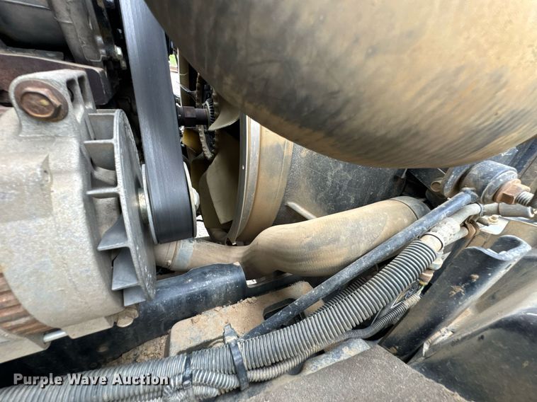 image for item DU9814 2012 International 4300 water truck