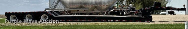 image for item DV2611 2012 XL Specialized Trailers XL110HDG lowboy equipment trailer