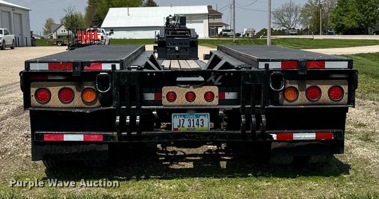 image for item DV2611 2012 XL Specialized Trailers XL110HDG lowboy equipment trailer