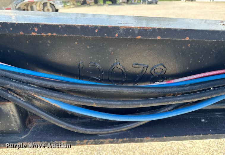 image for item DV2611 2012 XL Specialized Trailers XL110HDG lowboy equipment trailer