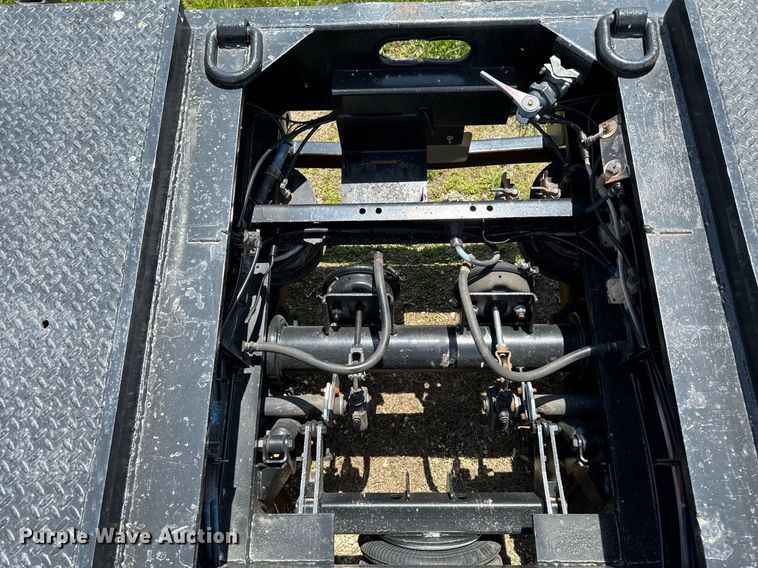 image for item DV2611 2012 XL Specialized Trailers XL110HDG lowboy equipment trailer