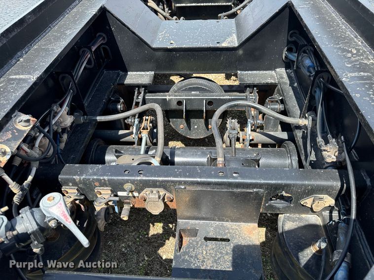 image for item DV2611 2012 XL Specialized Trailers XL110HDG lowboy equipment trailer