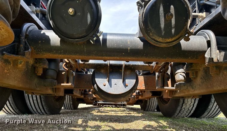 image for item DV2611 2012 XL Specialized Trailers XL110HDG lowboy equipment trailer