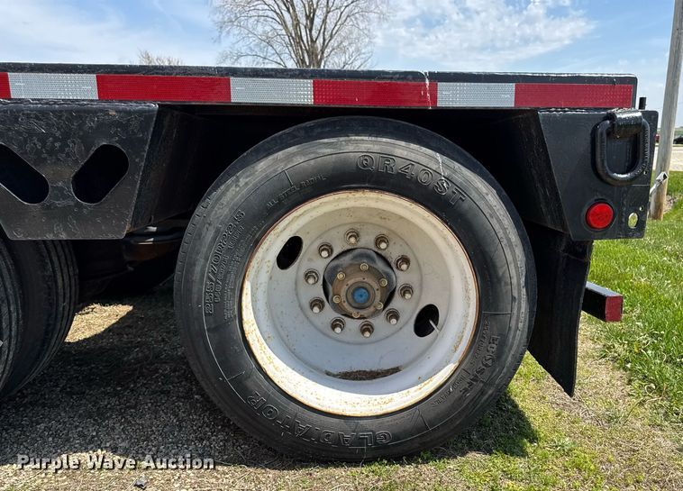 image for item DV2611 2012 XL Specialized Trailers XL110HDG lowboy equipment trailer