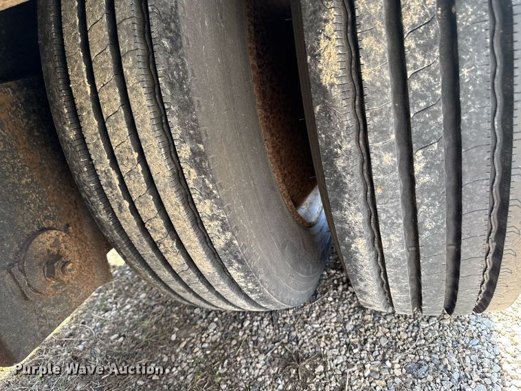 image for item DV2611 2012 XL Specialized Trailers XL110HDG lowboy equipment trailer