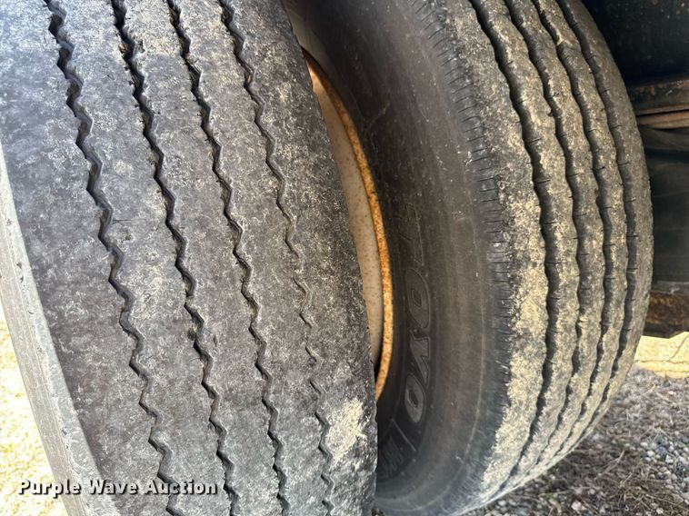 image for item DV2611 2012 XL Specialized Trailers XL110HDG lowboy equipment trailer