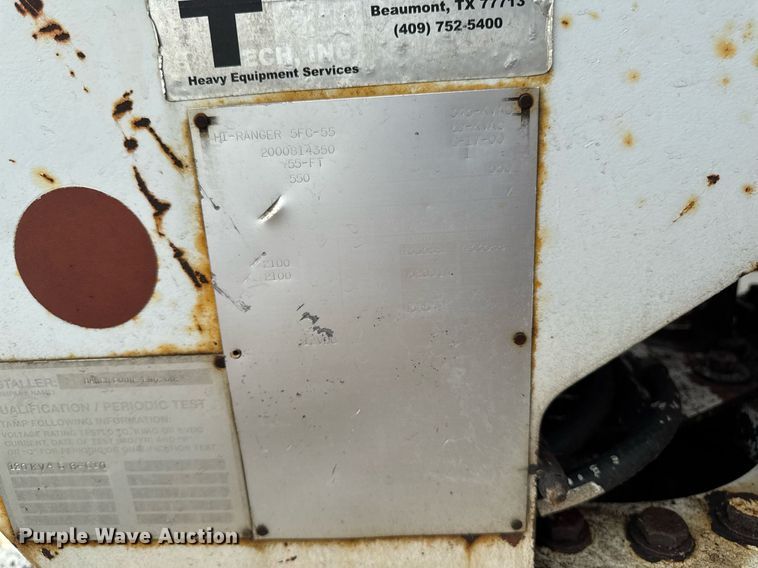 image for item DV2715 2000 GMC C7500 bucket truck