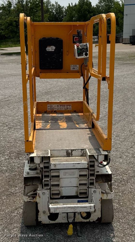 image for item DV2718 2016 HY-BRID 1430 scissor lift