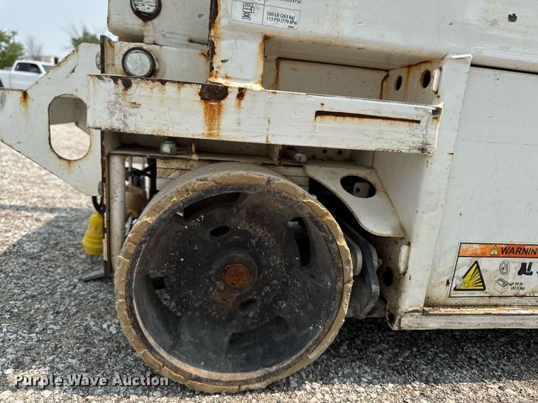 image for item DV2718 2016 HY-BRID 1430 scissor lift