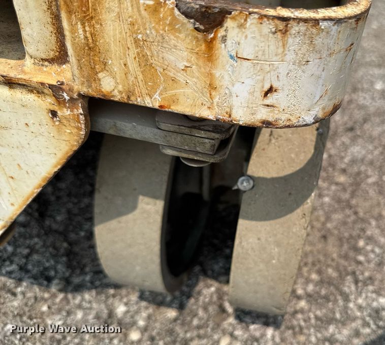 image for item DV2718 2016 HY-BRID 1430 scissor lift