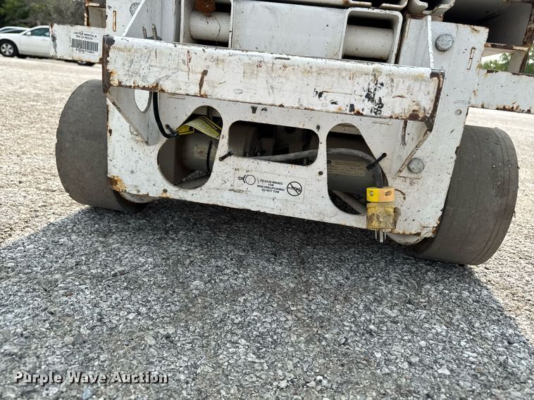 image for item DV2719 2016 HY-BRID 1430 scissor lift