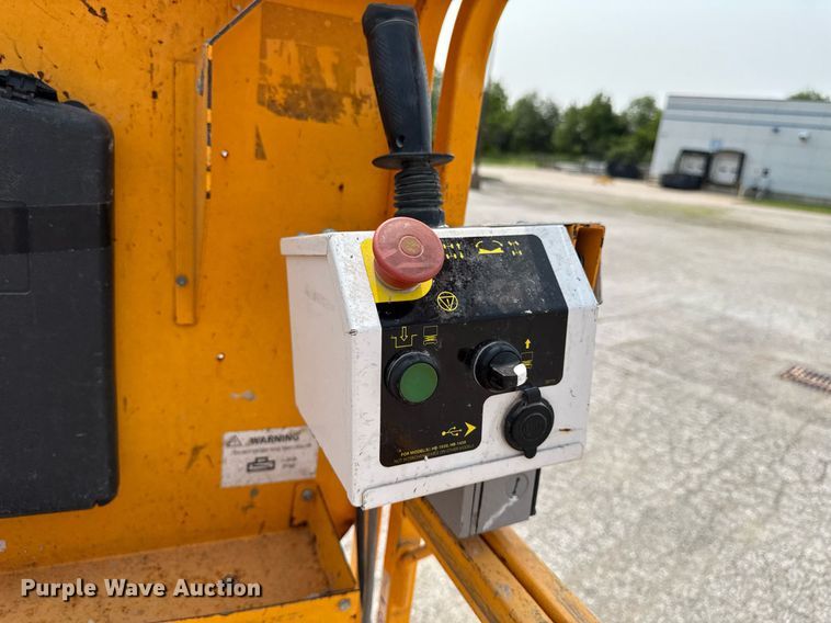 image for item DV2720 2015 HY-BRID 1430 scissor lift