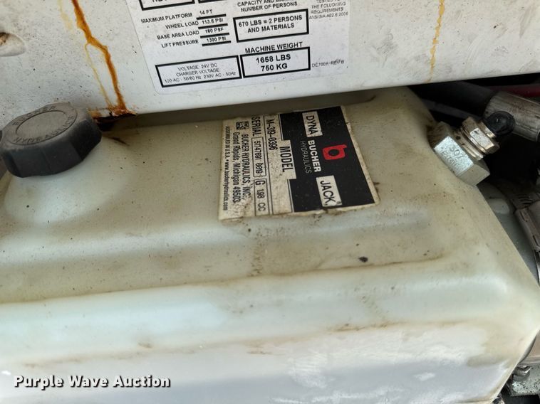 image for item DV2720 2015 HY-BRID 1430 scissor lift