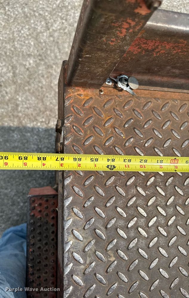 image for item DV2721 1993 Skyjack SJ-3220 scissor lift