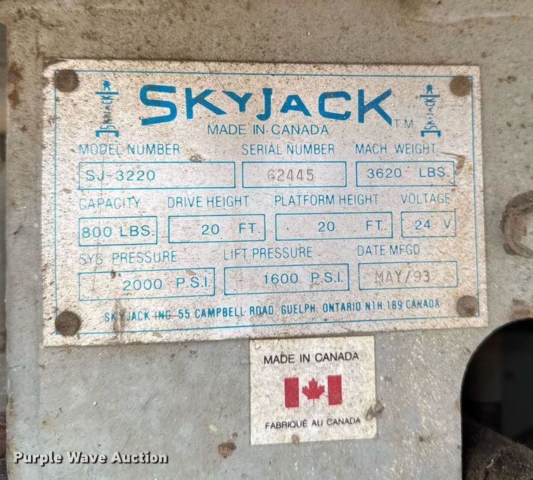 image for item DV2721 1993 Skyjack SJ-3220 scissor lift