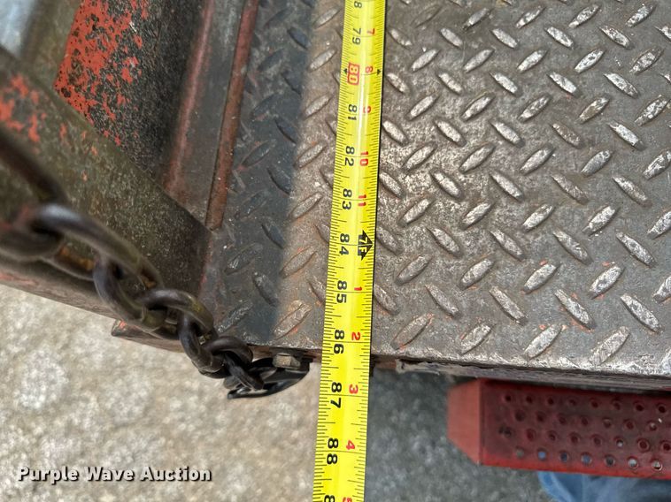 image for item DV2723 1993 Skyjack SJ-3220 scissor lift