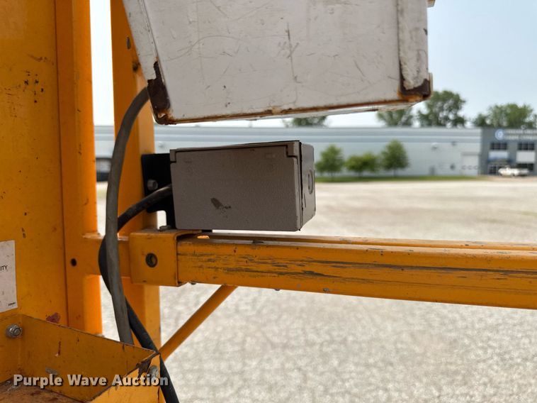 image for item DV2725 2016 HY-BRID 1430 scissor lift