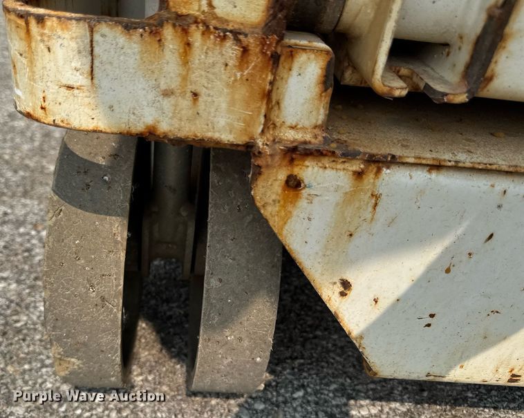 image for item DV2725 2016 HY-BRID 1430 scissor lift