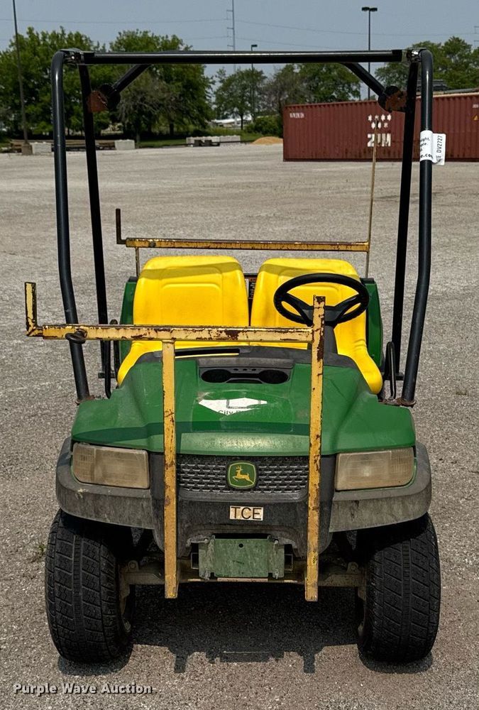 image for item DV2727 2014 John Deere Gator CV utility vehicle
