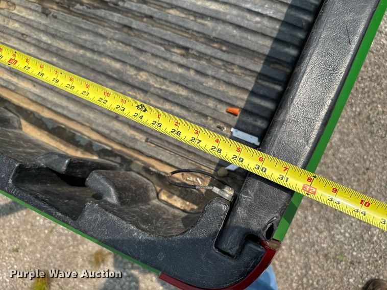 image for item DV2727 2014 John Deere Gator CV utility vehicle