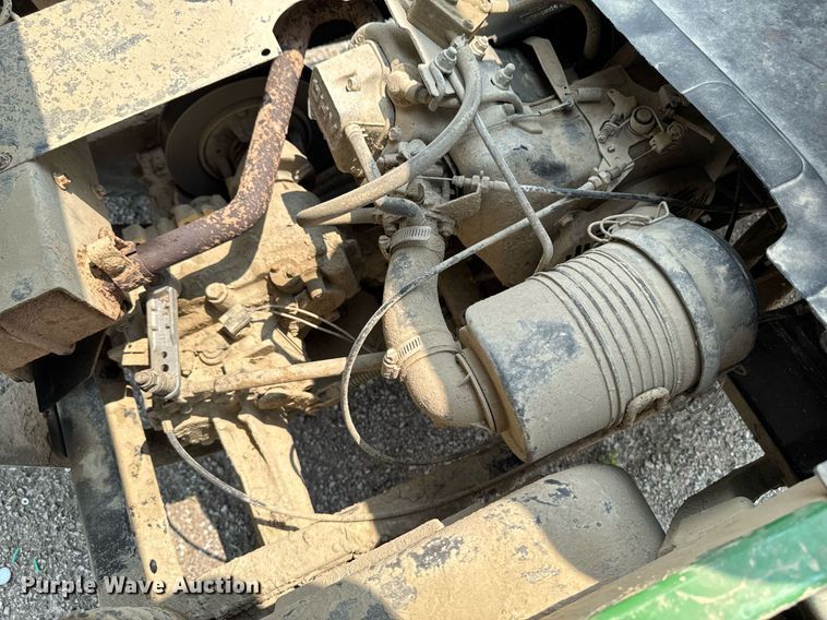 image for item DV2727 2014 John Deere Gator CV utility vehicle