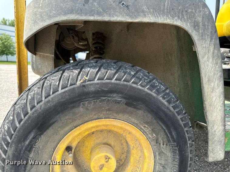 image for item DV2727 2014 John Deere Gator CV utility vehicle