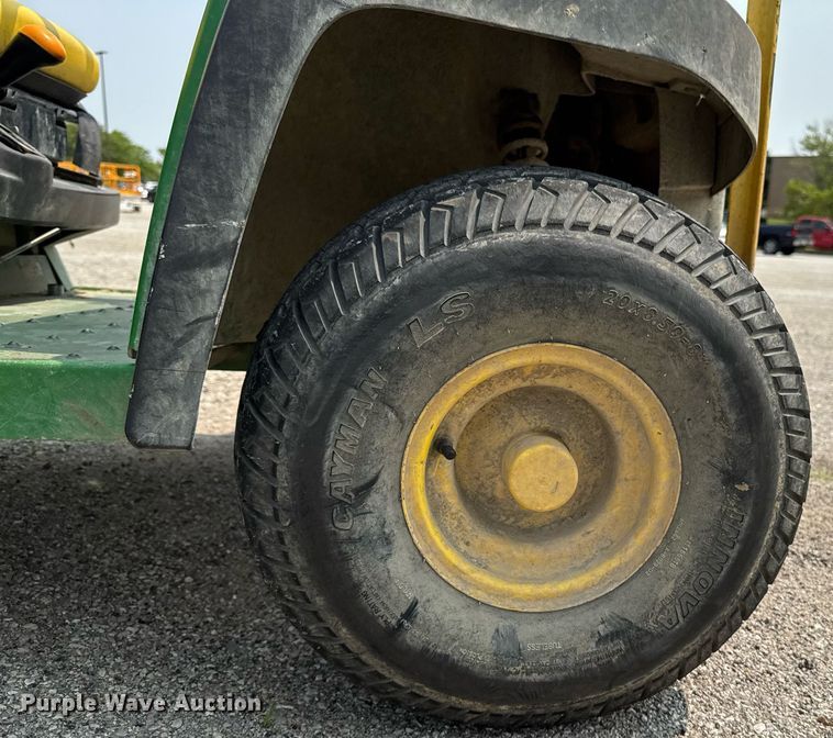 image for item DV2727 2014 John Deere Gator CV utility vehicle