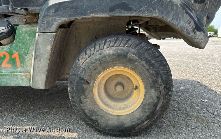 image for item DV2727 2014 John Deere Gator CV utility vehicle